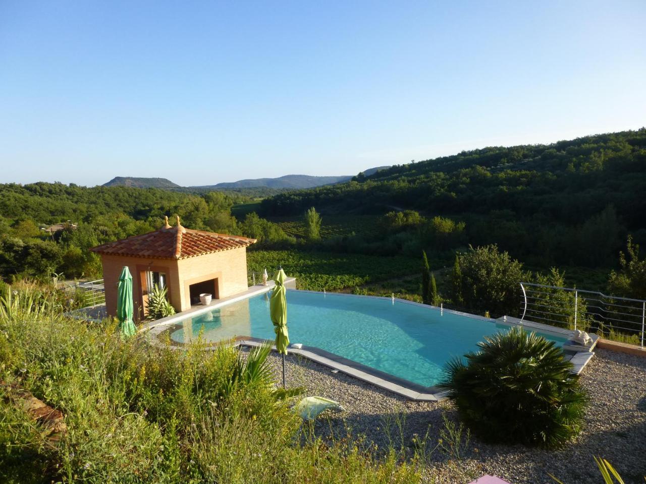 Domaine De Flo Bed & Breakfast Saint-Jean-de-la-Blaquiere Exterior photo